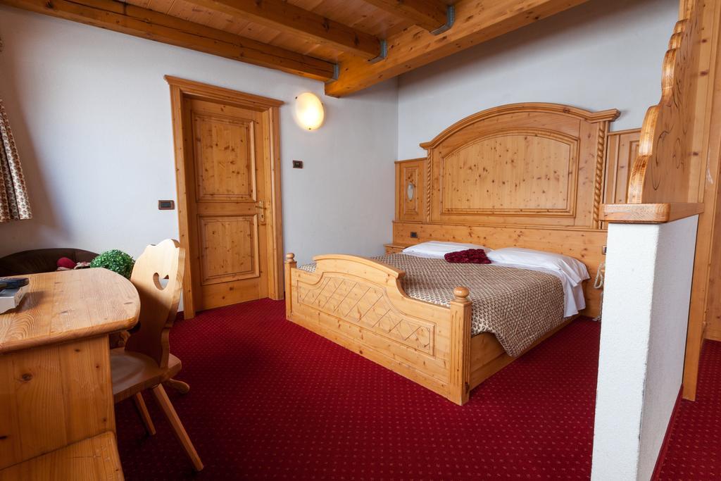 Sporting Hotel Passo del Tonale Ngoại thất bức ảnh