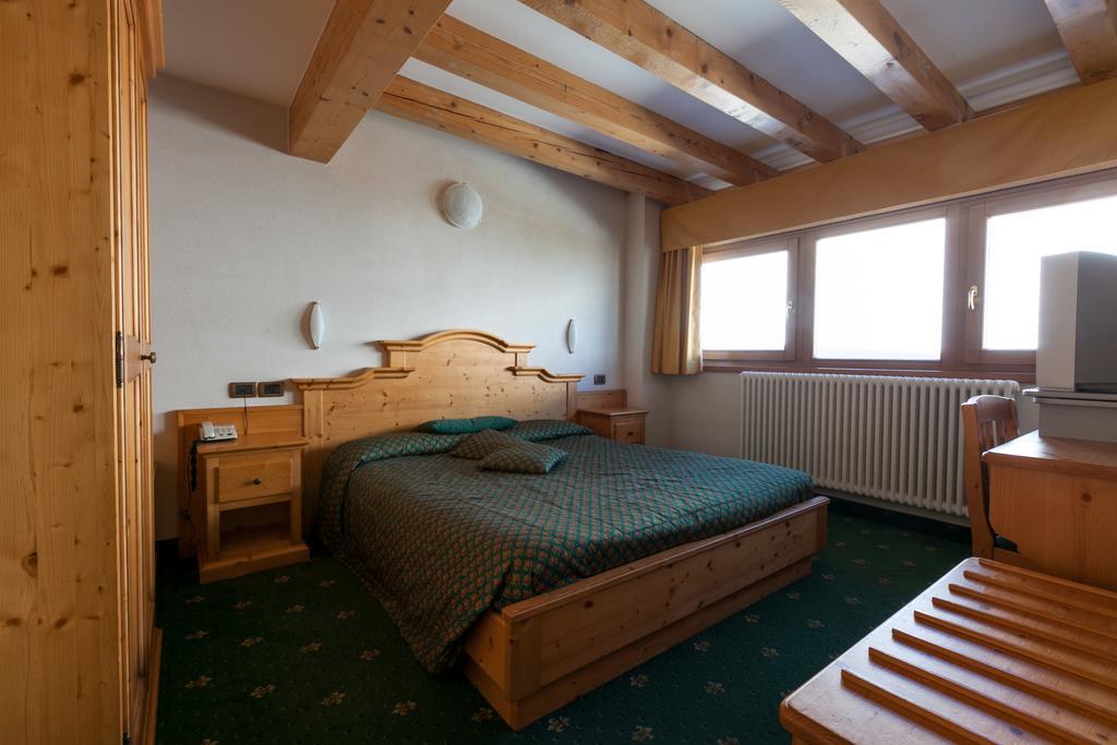 Sporting Hotel Passo del Tonale Phòng bức ảnh