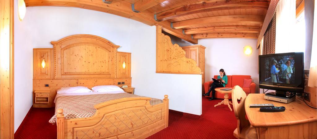 Sporting Hotel Passo del Tonale Ngoại thất bức ảnh