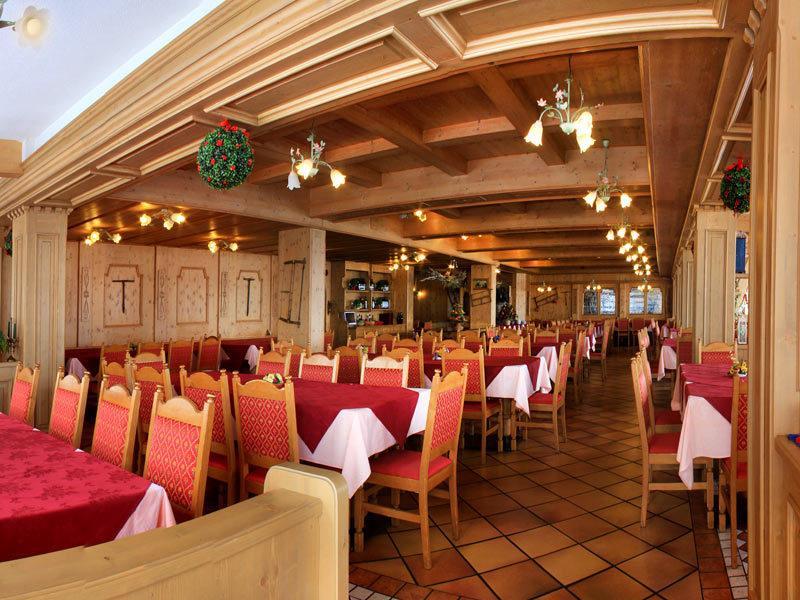 Sporting Hotel Passo del Tonale Ngoại thất bức ảnh