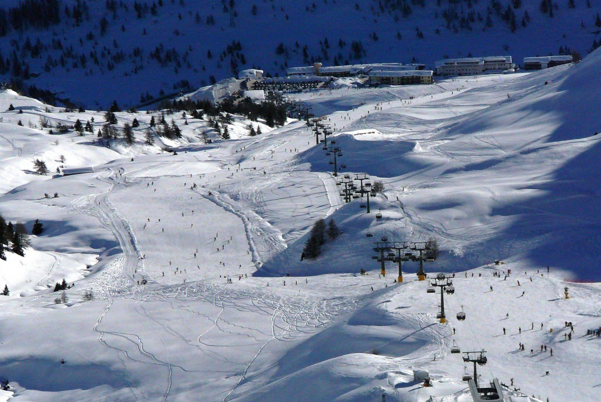 Sporting Hotel Passo del Tonale Ngoại thất bức ảnh
