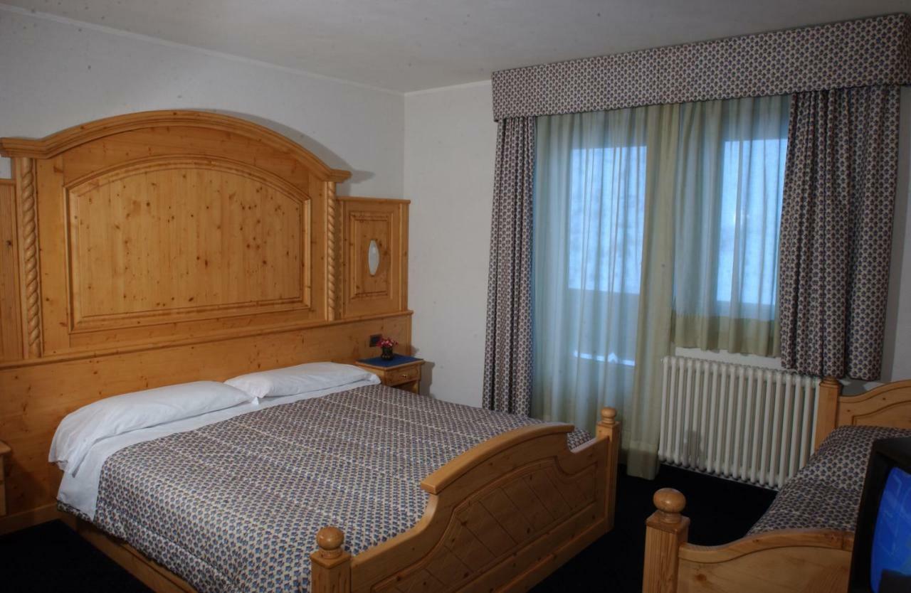 Sporting Hotel Passo del Tonale Ngoại thất bức ảnh